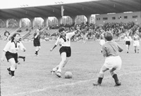 Selbstbewusste Kickerinnen